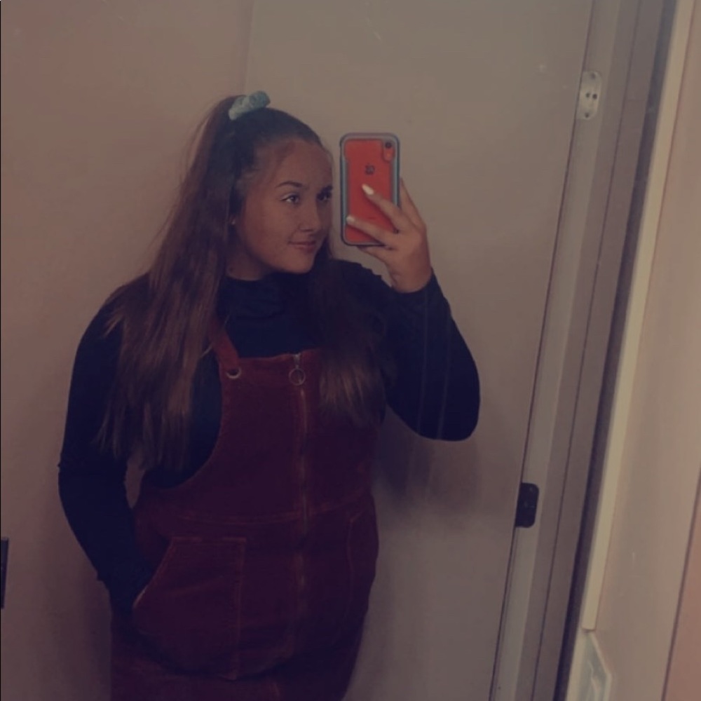 Meet your Posher, Jenna